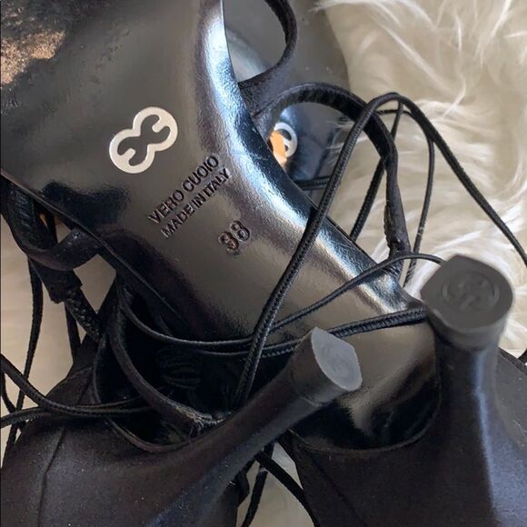 Escada Y2K Iridescent Jeweled Sandals - Picture 4 of 7